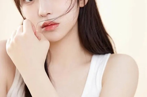 董宇辉与相宜双双带货翻车引起广大网民不满