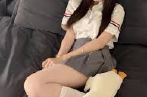 她可谓是圈内最渣女演员私生活混乱曾无缝衔接17个男人! 她可谓是圈内最渣女演员私生活混乱曾无缝衔接17个男人!