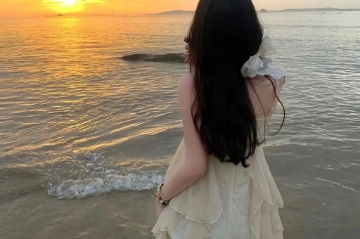 半个娱乐圈公认的渣女张歆艺公开diss她现如今名声烂大街